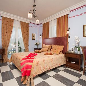 Enavlion Batagianni Hotel